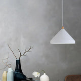 Black Cone-Shaped Shade Dining Room Pendant Light