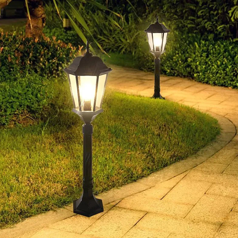 European Vintage Solar Outdoor Bollard Lights